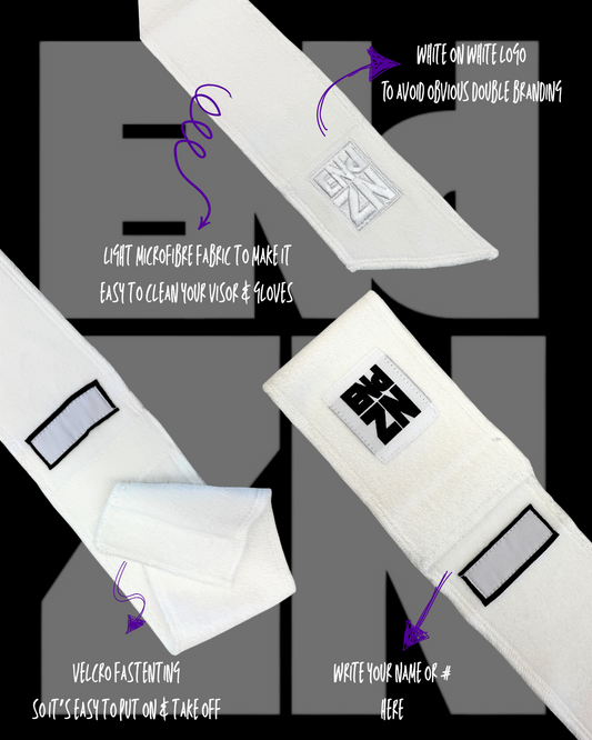 STREAMER TOWEL - WHITE